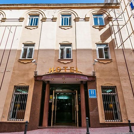 Hotel Victoria ليناريس المظهر الخارجي الصورة