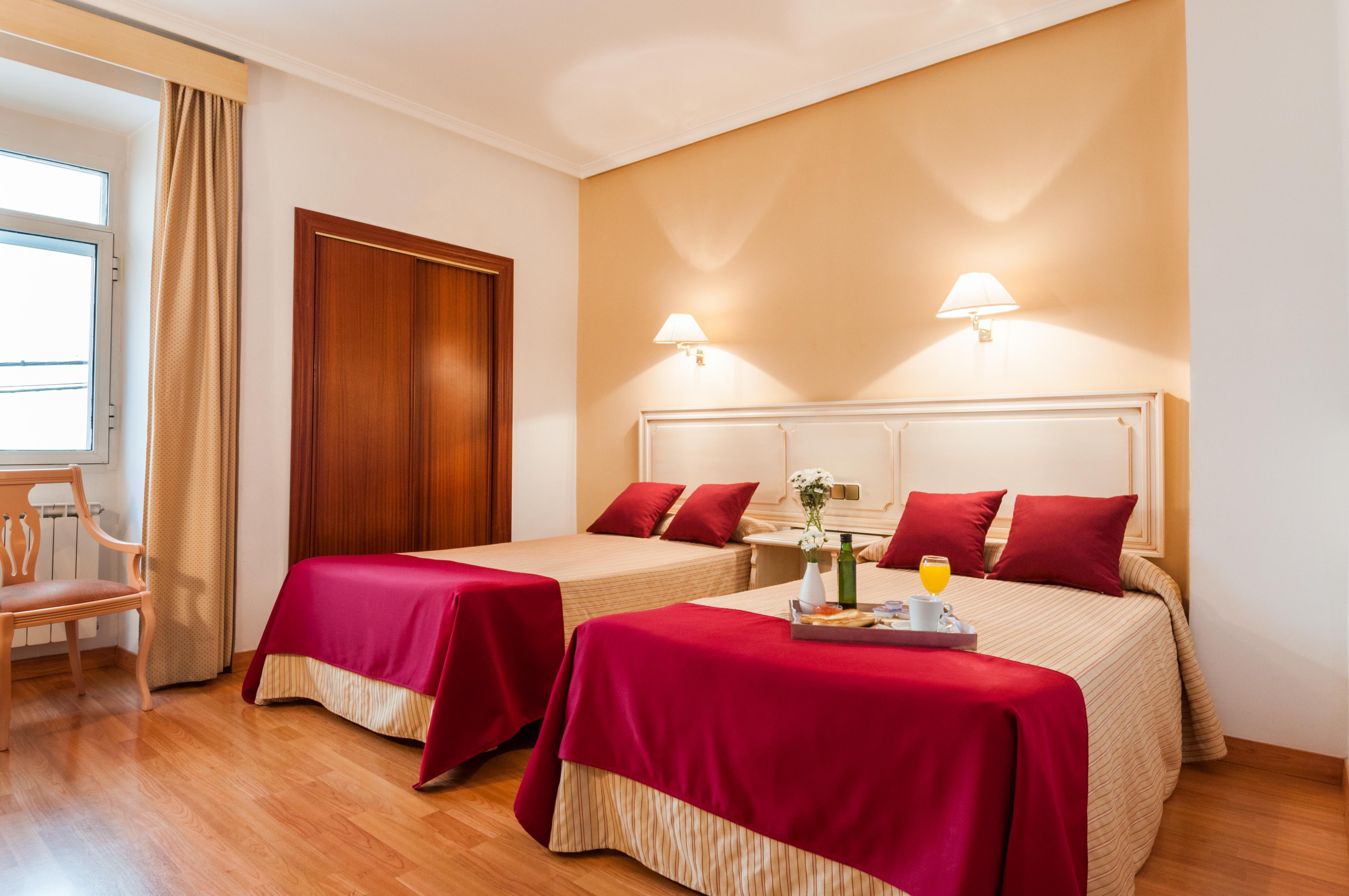 Hotel Victoria ليناريس المظهر الخارجي الصورة