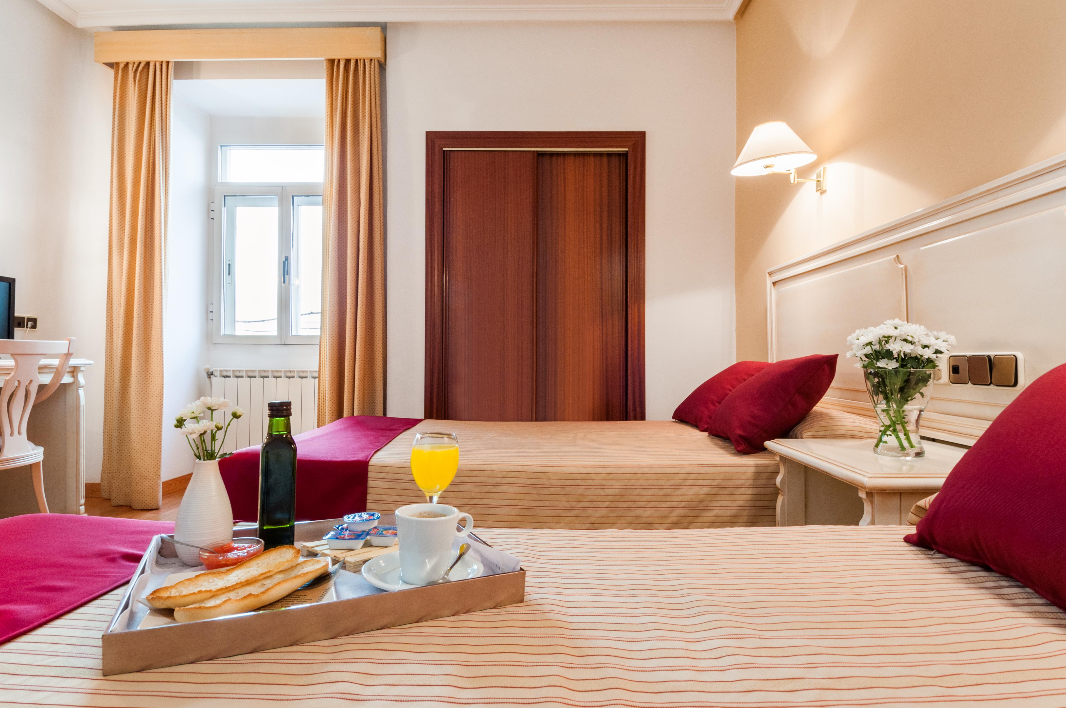 Hotel Victoria ليناريس المظهر الخارجي الصورة